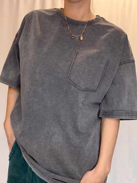 faux pocket boyfriend tee