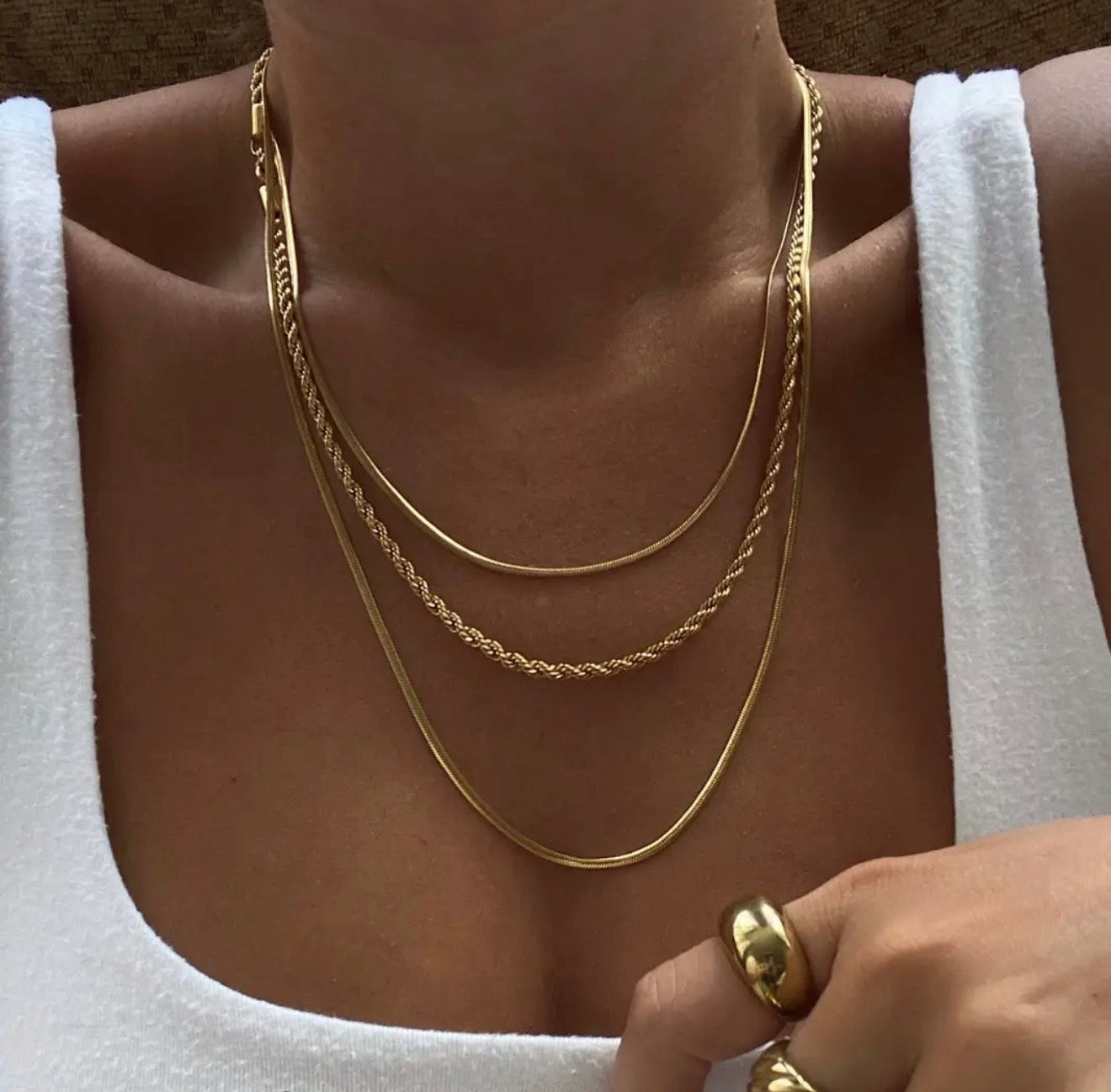 gold textured layer necklace