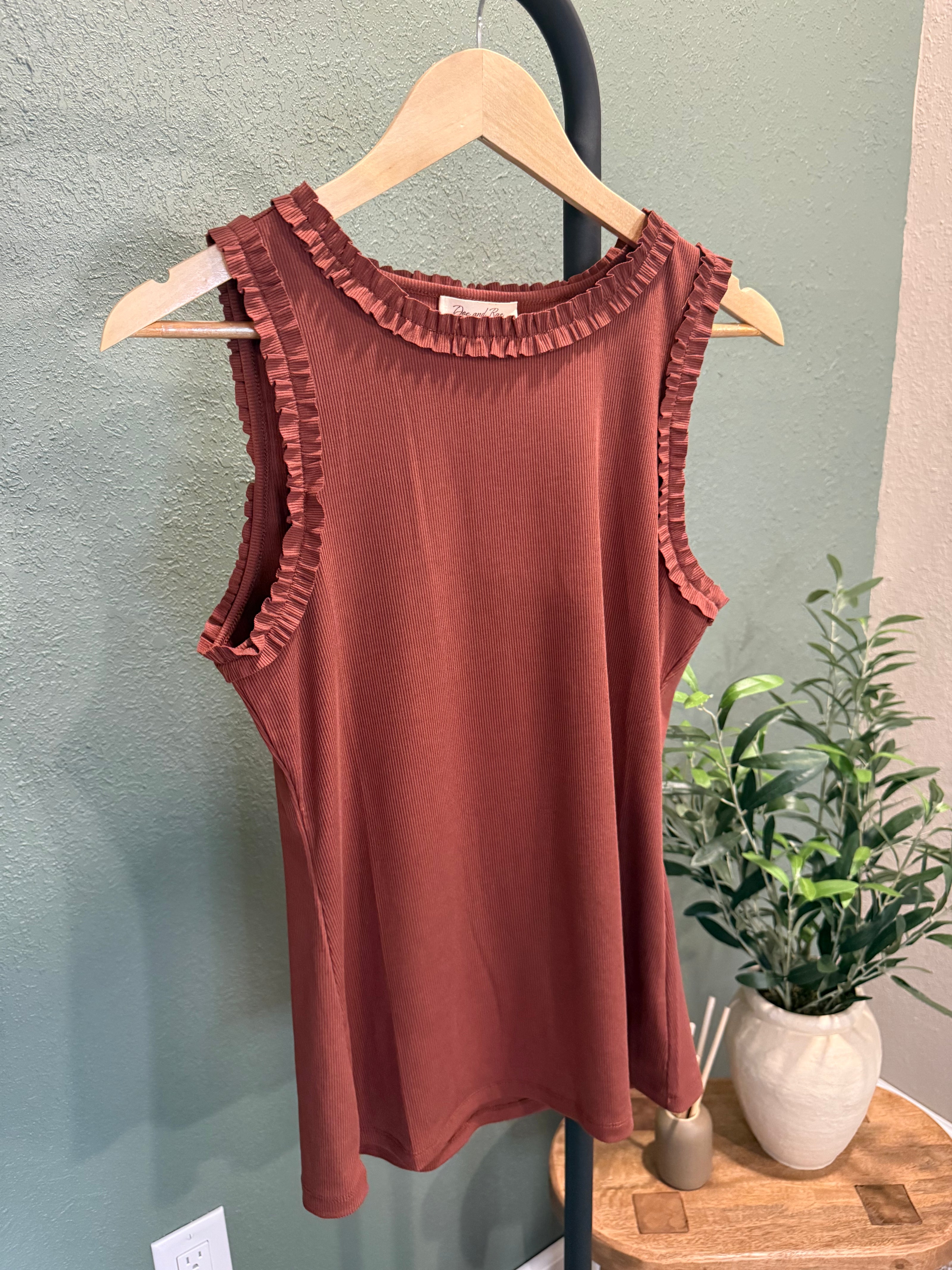ruffle sleeve tank