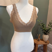lace trim bralette