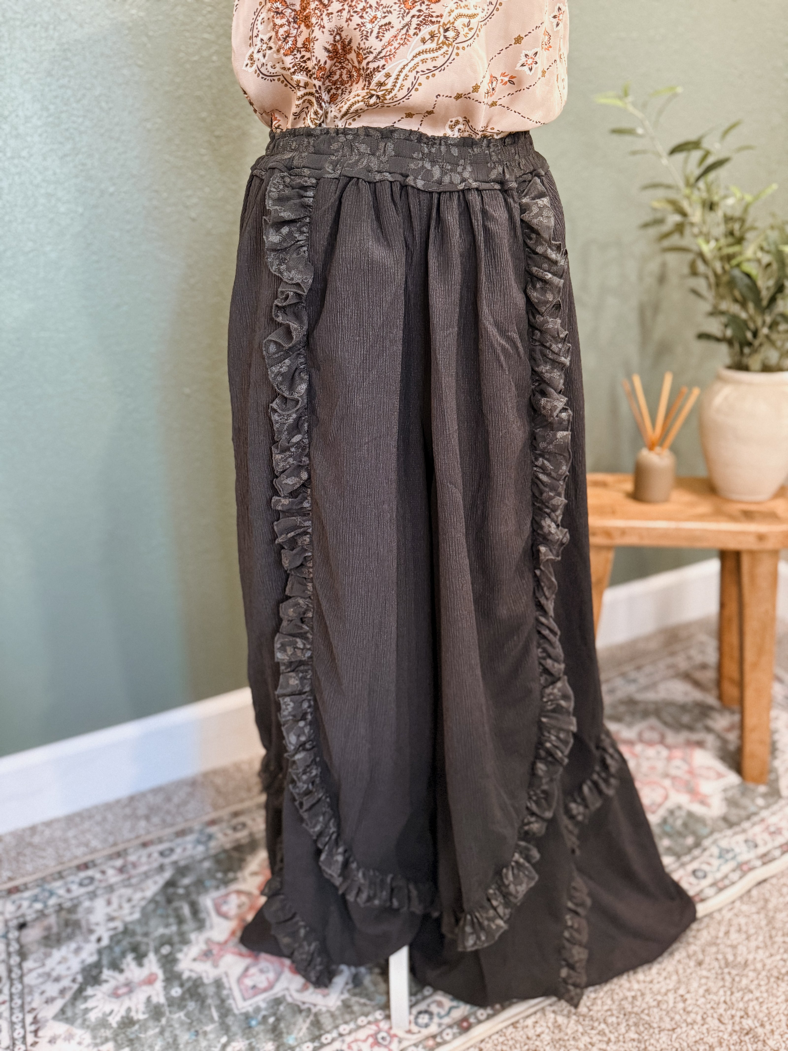 lace ruffle pants